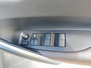 Toyota Corolla Cross 1.8 HEV XS - Image 26