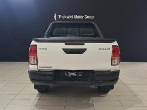 Toyota Hilux 2.4GD-6 double cab Raider auto - Image 5