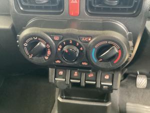 Suzuki Jimny 1.5 GA AllGrip 3-door - Image 12