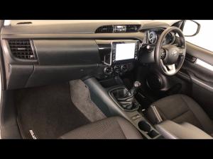 Toyota Hilux 2.4GD-6 single cab Raider manual - Image 7