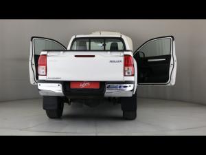 Toyota Hilux 2.4GD-6 single cab Raider manual - Image 24