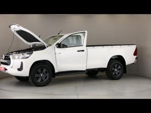 Toyota Hilux 2.4GD-6 single cab Raider manual - Image 27