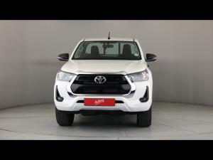 Toyota Hilux 2.4GD-6 single cab Raider manual - Image 4