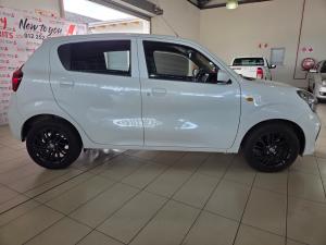 Toyota Vitz 1.0 XR manual - Image 3