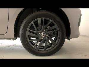 Toyota Vitz 1.0 XR manual - Image 17