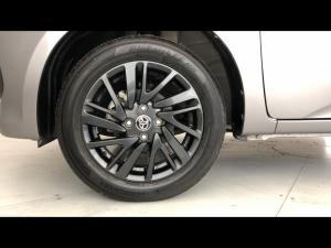 Toyota Vitz 1.0 XR manual - Image 18