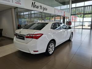 Toyota Corolla 1.3 Prestige - Image 2