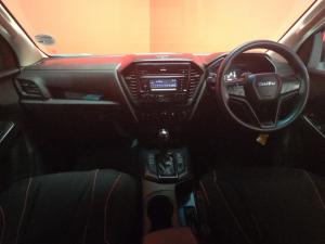Isuzu D-MAX 1.9 Ddi HR L automatic D/C - Image 6