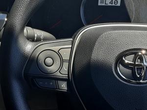 Toyota Corolla Cross 1.8 Xi - Image 9