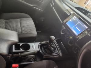 Toyota Hilux 2.4 GD-6 Raider 4X4S/C - Image 12