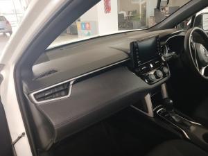 Toyota Corolla Cross 1.8 XI - Image 13