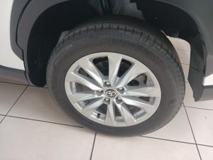 Toyota Corolla Cross 1.8 XI - Image 15