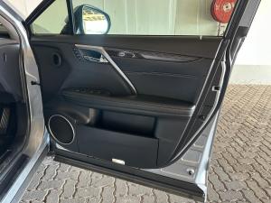 Lexus RX 350 EX - Image 16