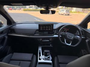 Audi Q5 Sportback 40 TDI Quattro Black Edition - Image 6