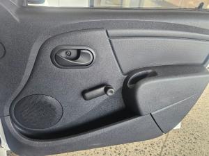 Nissan NP200 1.6 Safety PackS/C - Image 8