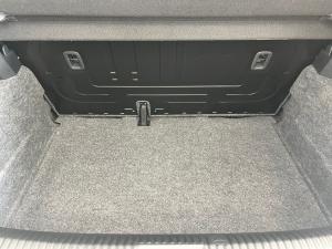 Volkswagen Polo Vivo 1.6 Life TIP - Image 13
