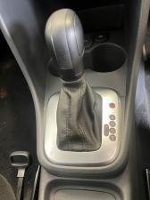 Volkswagen Polo Vivo 1.6 Life TIP - Image 9