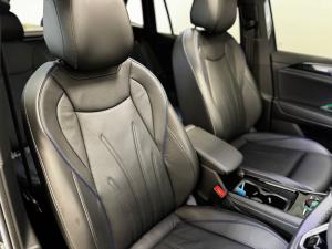 Volkswagen Tiguan 2.0 TDI R-LINE 4M DSG - Image 8