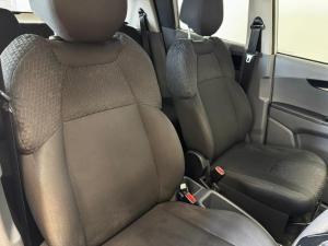 Mahindra KUV 100 1.2 K2+ NXT - Image 8