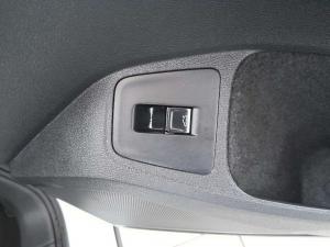 Volkswagen Tiguan 1.4 TSI Life DSG - Image 18