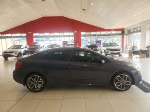 Kia Cerato Koup 1.6T GDiautomatic - Image 6