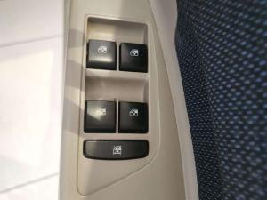 Mahindra Scorpio 2.2TD - Image 13