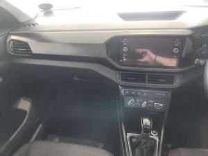 Volkswagen T-CROSS 1.0 TSI Comfortline DSG - Image 19