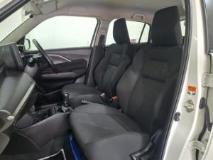 Suzuki Swift 1.2 GL - Image 10