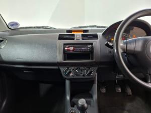 Suzuki Swift 1.5 GL - Image 14