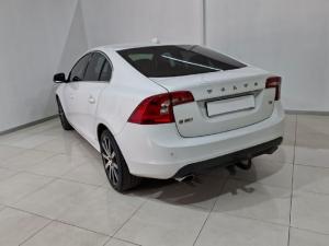 Volvo S60 2.0T Powershift - Image 13