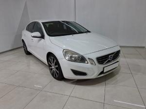 Volvo S60 2.0T Powershift - Image 1