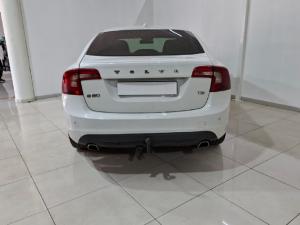 Volvo S60 2.0T Powershift - Image 5