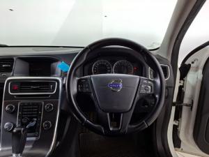 Volvo S60 2.0T Powershift - Image 7