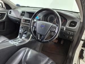 Volvo S60 2.0T Powershift - Image 9