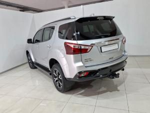 Isuzu mu-X 3.0 - Image 17