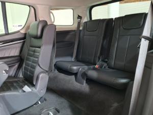 Isuzu mu-X 3.0 - Image 22