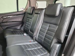 Isuzu mu-X 3.0 - Image 24