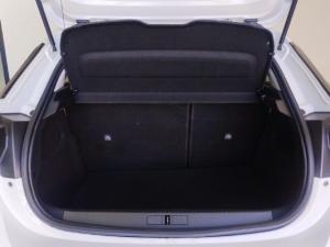 Opel Corsa 1.2 - Image 10