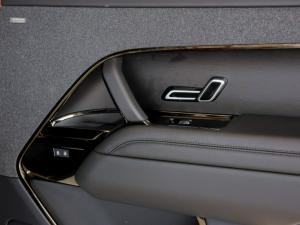 Land Rover Range Rover Sport D350 Dynamic HSE - Image 29