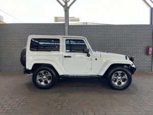 Jeep Wrangler 3.6L Polar Edition - Image 2