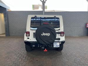 Jeep Wrangler 3.6L Polar Edition - Image 4