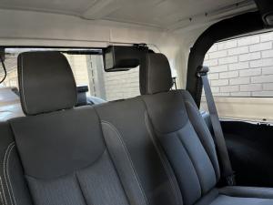 Jeep Wrangler 3.6L Polar Edition - Image 6