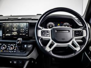 Land Rover Defender 110 D300 X-Dynamic HSE - Image 18