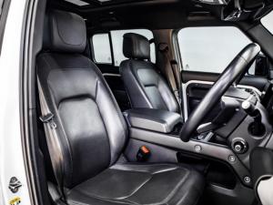 Land Rover Defender 110 D300 X-Dynamic HSE - Image 19