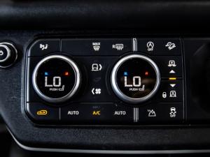 Land Rover Defender 110 D300 X-Dynamic HSE - Image 21