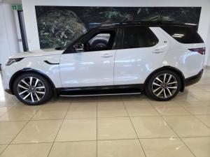 Land Rover Discovery D300 R-Dynamic SE - Image 2