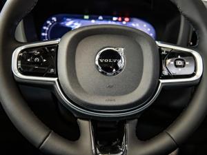 Volvo XC60 T8 Plug-In Hybrid AWD Plus Bright - Image 13