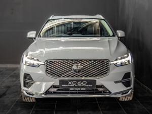 Volvo XC60 T8 Plug-In Hybrid AWD Plus Bright - Image 20