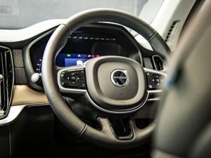 Volvo XC90 T8 Twin Engine AWD Inscription - Image 11