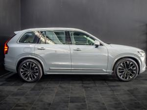 Volvo XC90 T8 Twin Engine AWD Inscription - Image 2